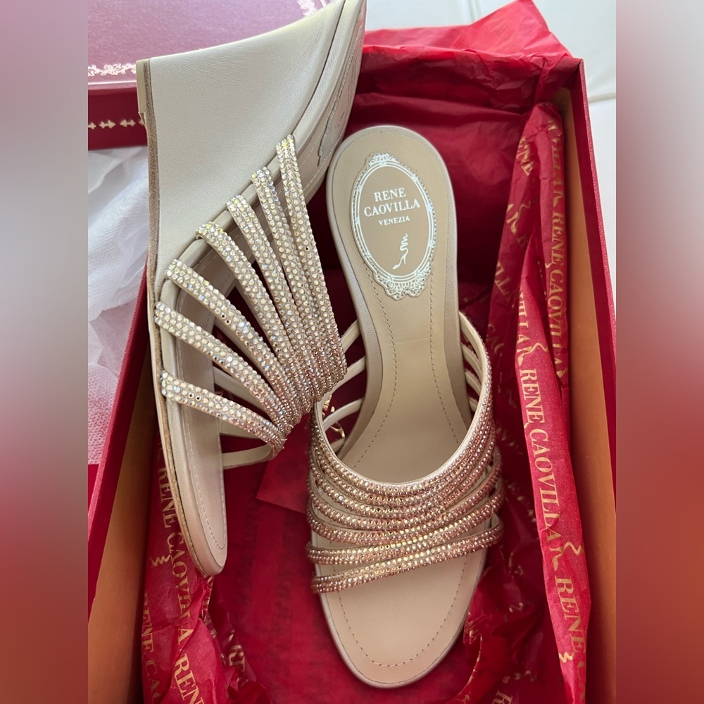 RENE CAOVILLA BEIGE GOLDEN SHADOW CRYSTAL WEDGE SANDALS SIZE IT 38 / US 8 NIB!